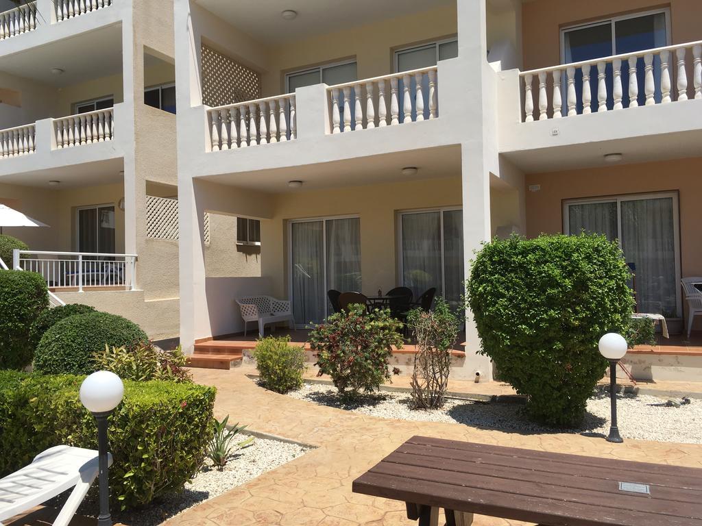 Ferienwohnung Diana Gardens Paphos Exterior foto